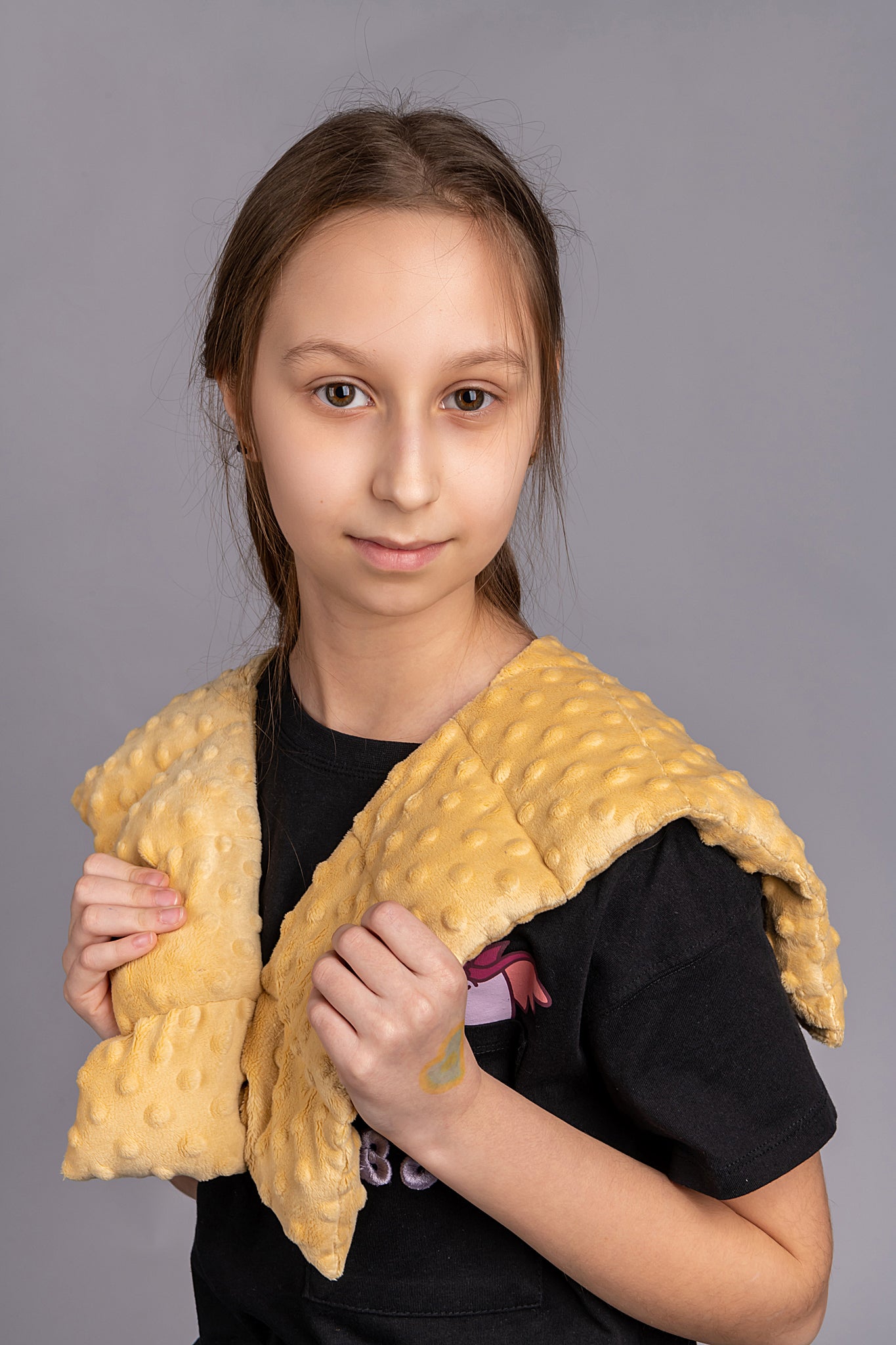 long minky weighted collar in cappuccino made by sensory owl