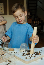 Charger l&#39;image dans la galerie, a boy playing good wood preschool wooden board
