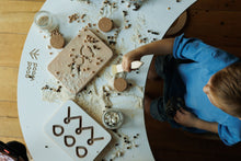 Charger l&#39;image dans la galerie, a boy playing good wood preschool wooden board
