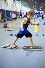 Charger l&#39;image dans la galerie, sensory path sports game