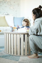 Charger l&#39;image dans la galerie, small girl drawing a picture on the tabletop rocker