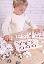 Charger l&#39;image dans la galerie, goodwood rocker table girl in white playing winter games