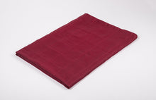 Charger l&#39;image dans la galerie, CHERRY RED COTTON WEIGHTED BLANKET | Sensory Owl