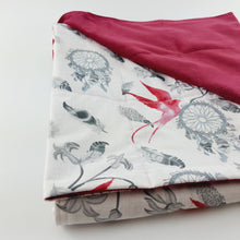 Charger l&#39;image dans la galerie, DREAMCATCHERS MINKY WEIGHTED BLANKET WITH CHERRY RED BACKING