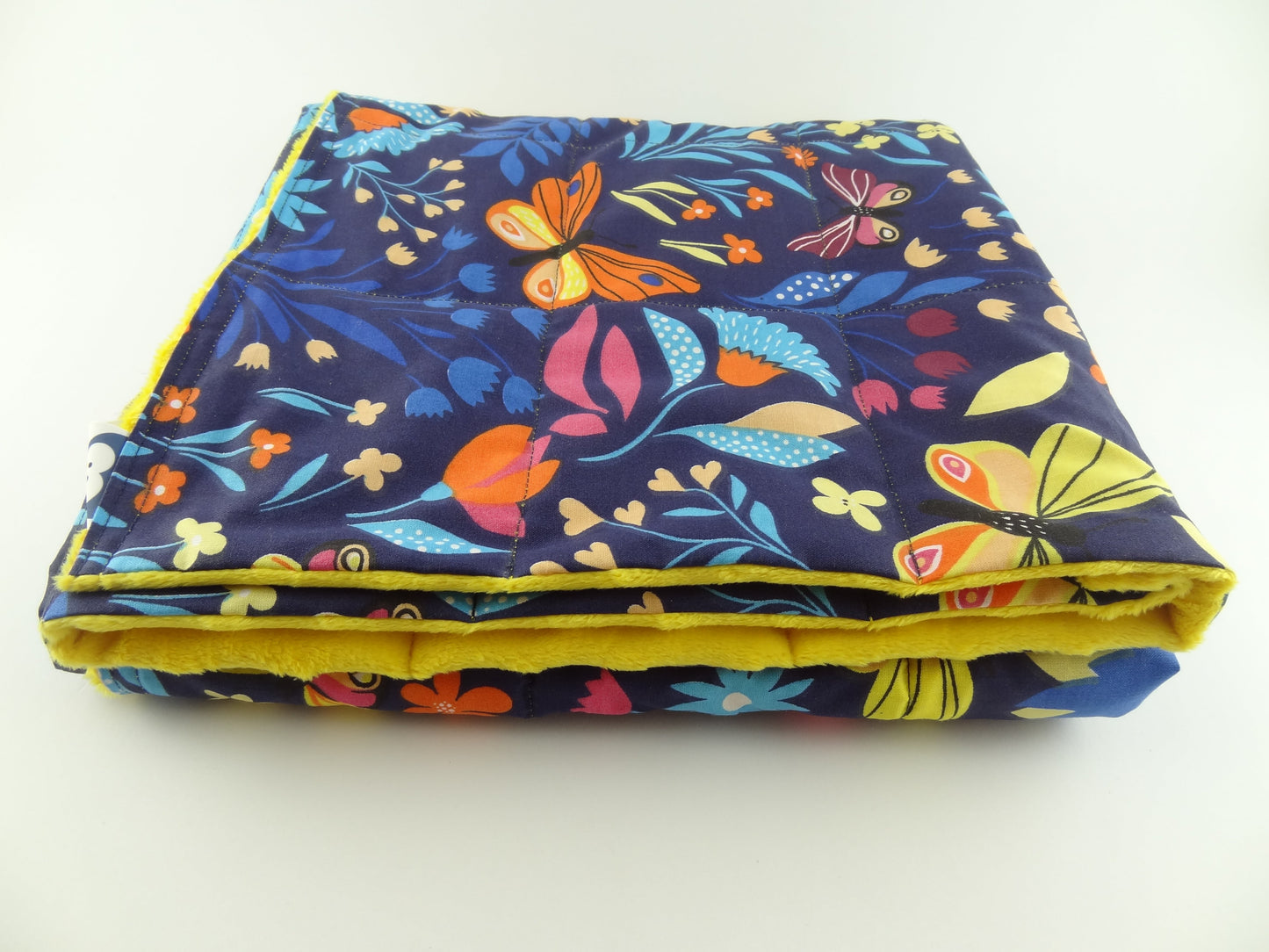 COUVERTURE LESTÉE MEADOW MINKY