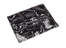 Charger l&#39;image dans la galerie, Sensory Owl Two tone sequin weighted lap pillow in black and silver